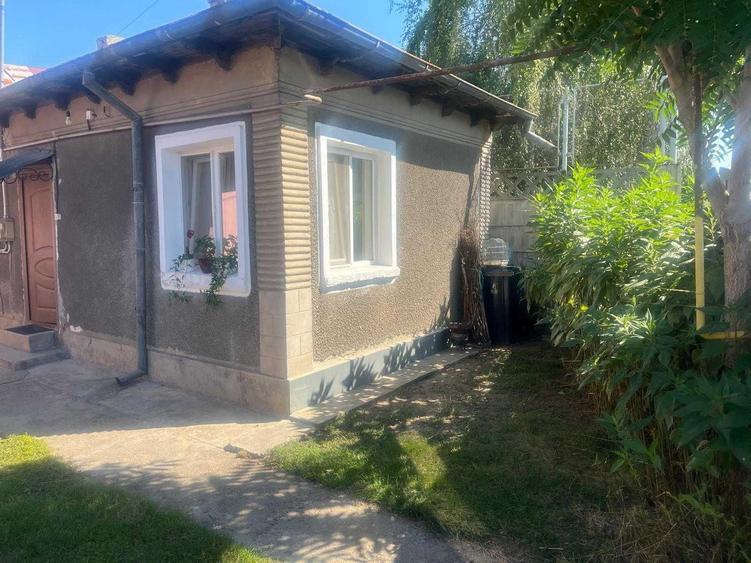 Apartament cu 2 camere nedecomandat în Central