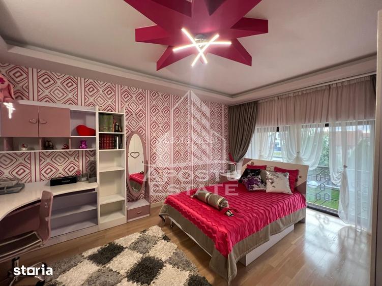 Vila de lux in Dumbravi?a cinci camere