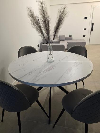 Apartament cu 2 camere decomandat, mobilat în Nord