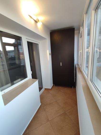 Apartament cu 2 camere decomandat în Nicolina