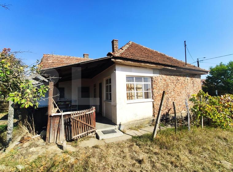 Casă individuală cu 3 camere cu Canalizare în Viile Satu Mare