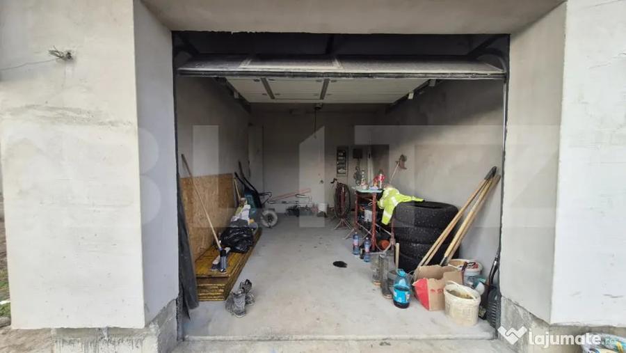 Casă cu 4 camere cu Teren 960 Mp în Lazuri
