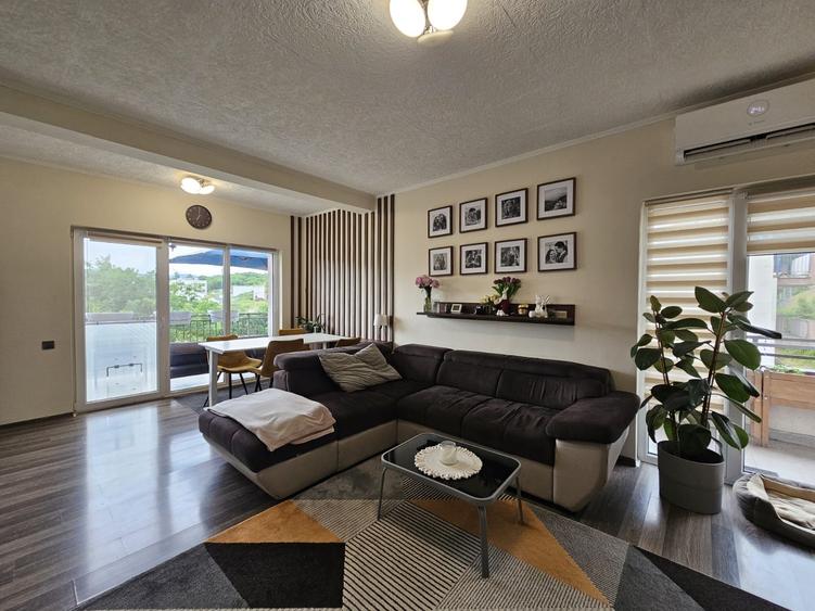 Apartament cu 2 camere semidecomandat, mobilat în Florești — fotografia 1