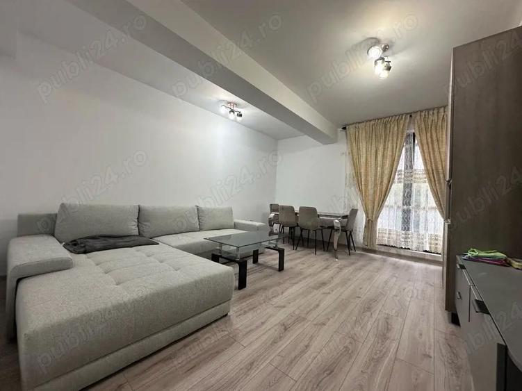 Apartament cu 2 camere decomandat în Palazu Mare