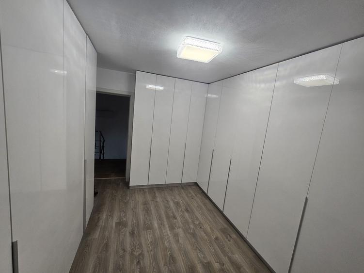 Casă cu 2 camere în Ștefănești