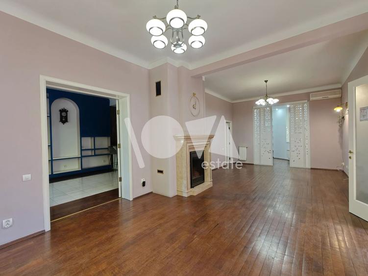 Casă individuală cu 6 camere cu Canalizare în Gara de Nord