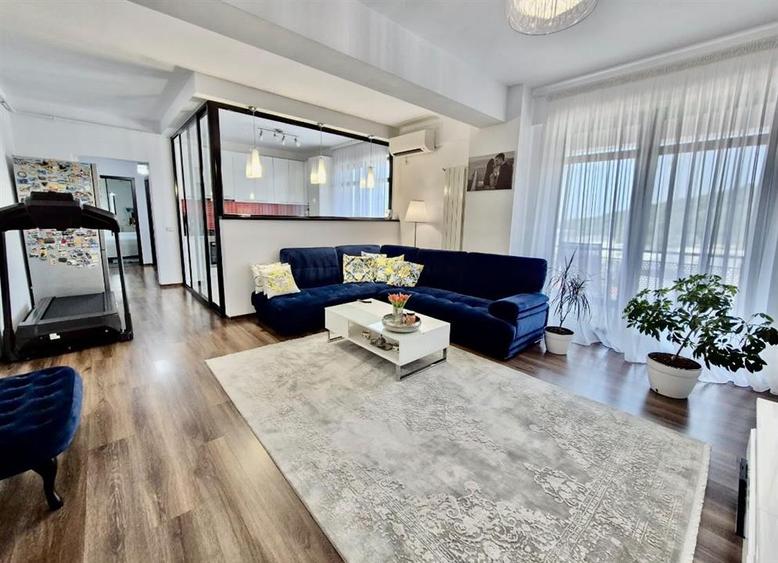 Apartament cu 2 camere decomandat în Bucium