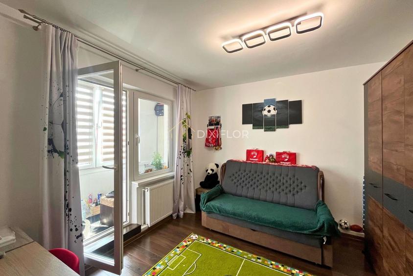 Apartament cu 3 camere decomandat, mobilat în Tudor