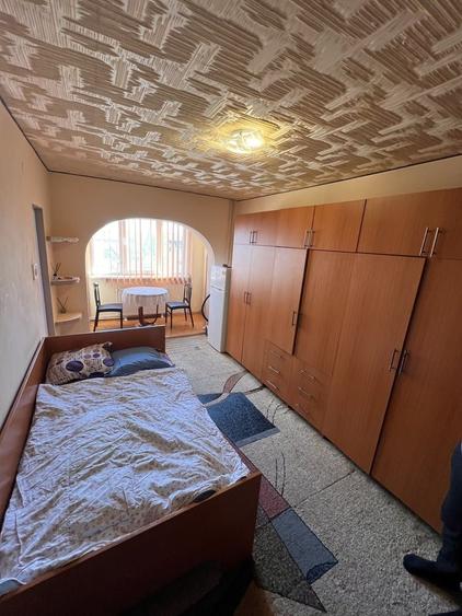 Garsonieră decomandată în Exterior Vest