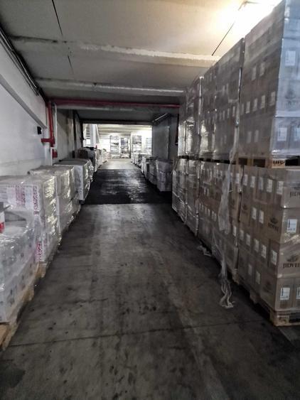 Spațiu comercial, de 2,700 mp, în Mănărade