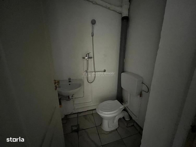 Garsonieră decomandată în Central