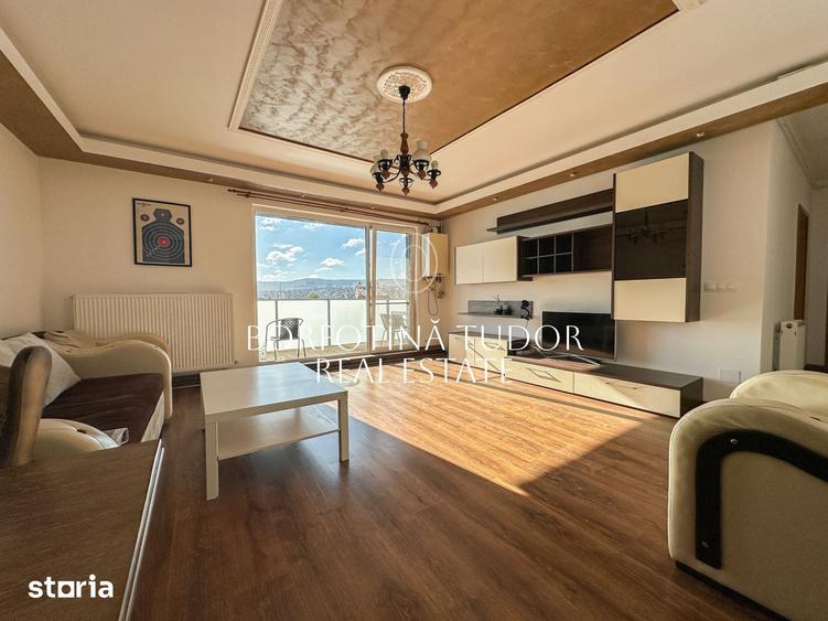 Apartament cu 3 camere semidecomandat în Central