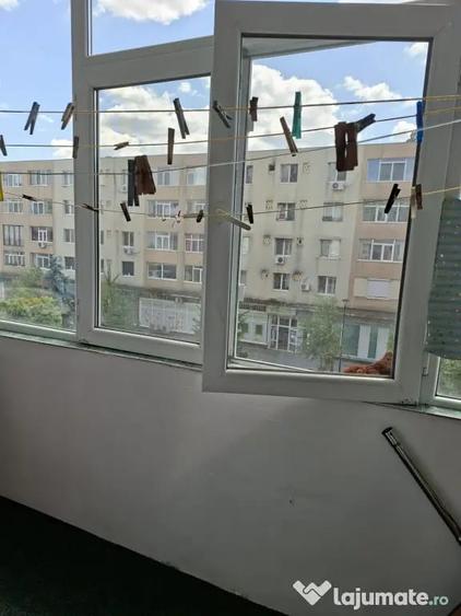 Apartament cu 2 camere nedecomandat în Ultracentral
