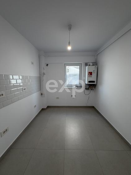 Apartament cu 2 camere decomandat în Galata