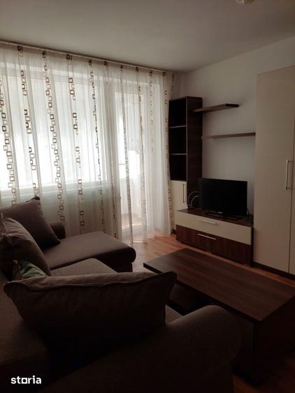 Apartament cu 3 camere în Circumvalațiunii