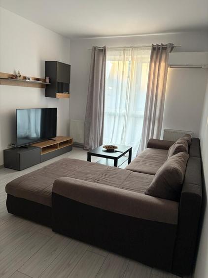 Apartament cu 2 camere decomandat în Fundeni