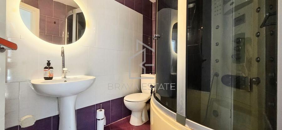 Casă individuală cu 4 camere cu Canalizare în Gheorgheni