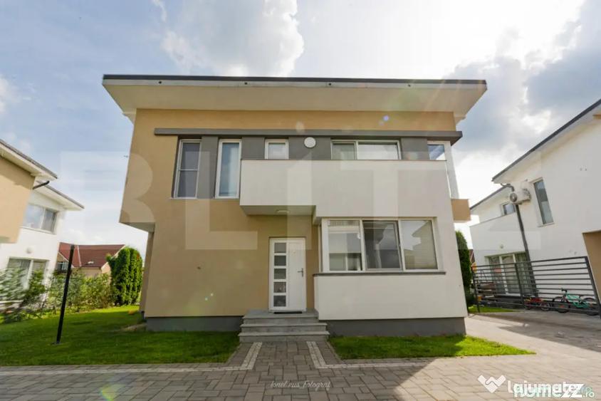 Casă cu 4 camere cu Teren 250 Mp în Unirea