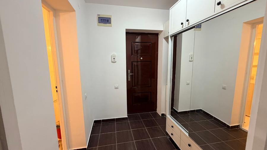 Garsonieră semidecomandată în Broscărie