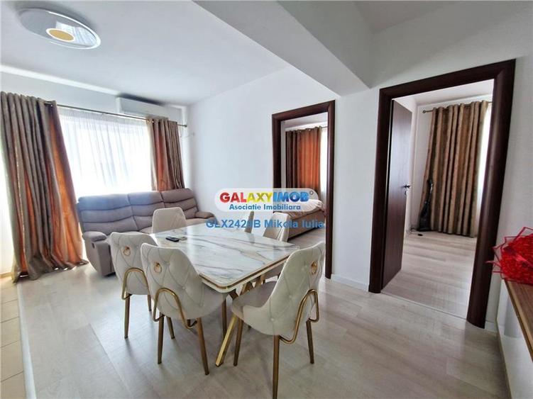 Apartament cu 3 camere decomandat, mobilat în Central