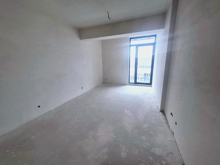 Apartament 3 camere Floresti-BMW, 77 mp utili, etaj 2 - 4
