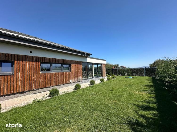 Casă cu 4 camere cu Teren 500 Mp în Hărman