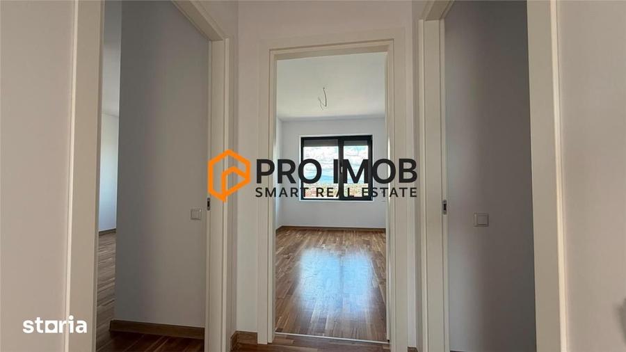 Apartament cu 4 camere decomandat în Obor