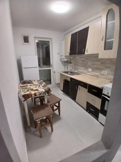 Ap de Vinzare 2 camere cocorului 2 - 4