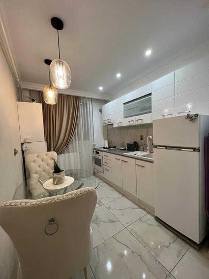Apartament cu 2 camere decomandat în Ultracentral