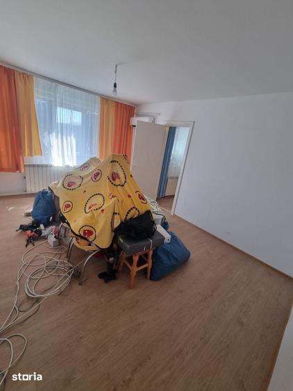 2 camere, 40 mp, etaj 4, Piata Doina - 3