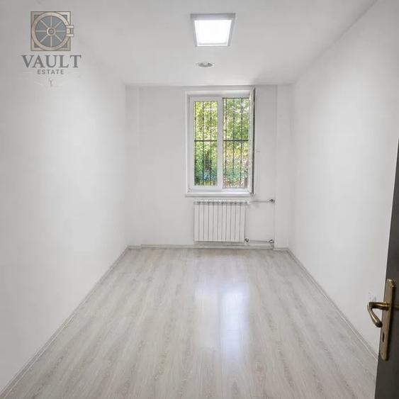 Apartament cu 5 camere decomandat, mobilat în 1 Decembrie 1918