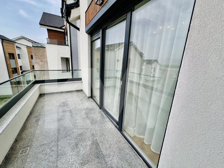 Penthouse 4 camere - mobilat si utilat, intabulat - 50