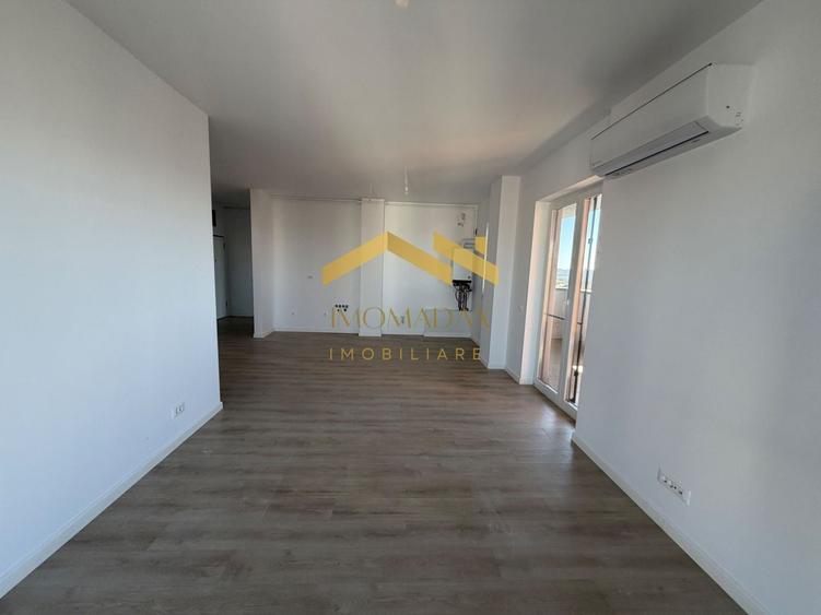 Apartament cu 3 camere decomandat în Aradului