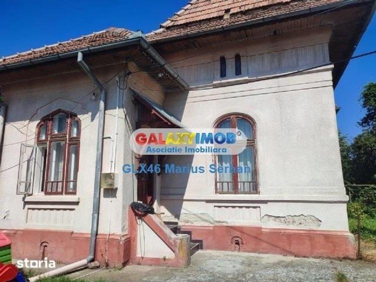 Casă cu 3 camere cu Teren 2354 Mp în Răzvad