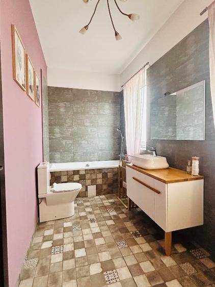 Duplex cu 4 camere cu Canalizare în Dumbrăvița