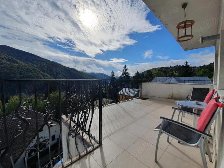 Spațiu comercial, de 917 mp, în Ultracentral