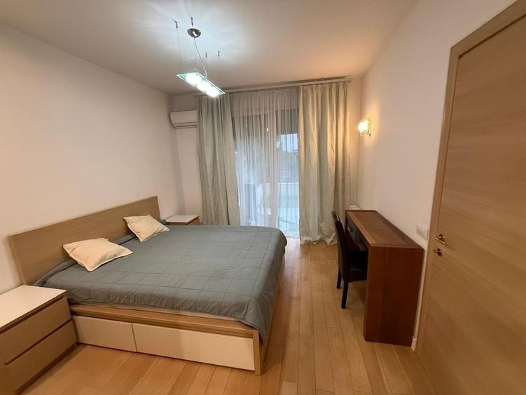 Apartament cu 2 camere semidecomandat, mobilat în Sisești