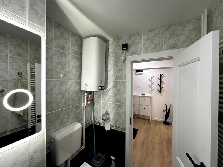 Apartament cu 2 camere decomandat în Decebal