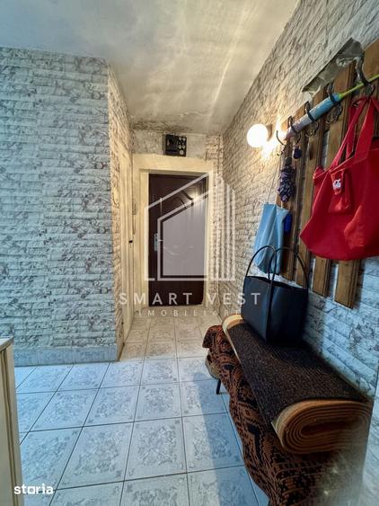 Apartament cu 2 camere semidecomandat, mobilat în Nord