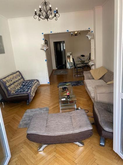 Apartament cu 3 camere semidecomandat, mobilat în Sala Palatului