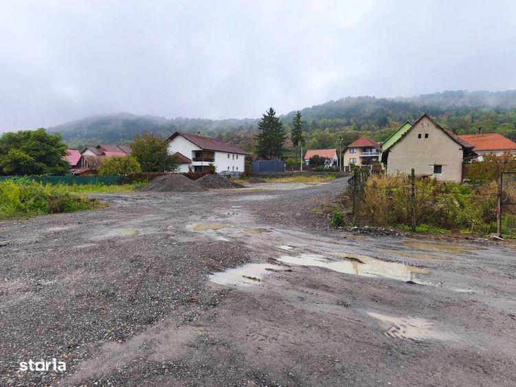 Teren de 15000 mp, în Băla