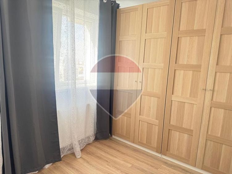Apartament cu 3 camere semidecomandat, mobilat în Theodor Pallady