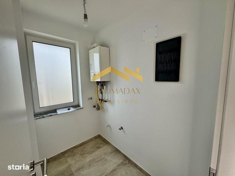 Casă cu 4 camere cu Teren 420 Mp în Bucovăț