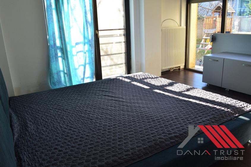 Apartament cu 2 camere semidecomandat, mobilat în Girocului