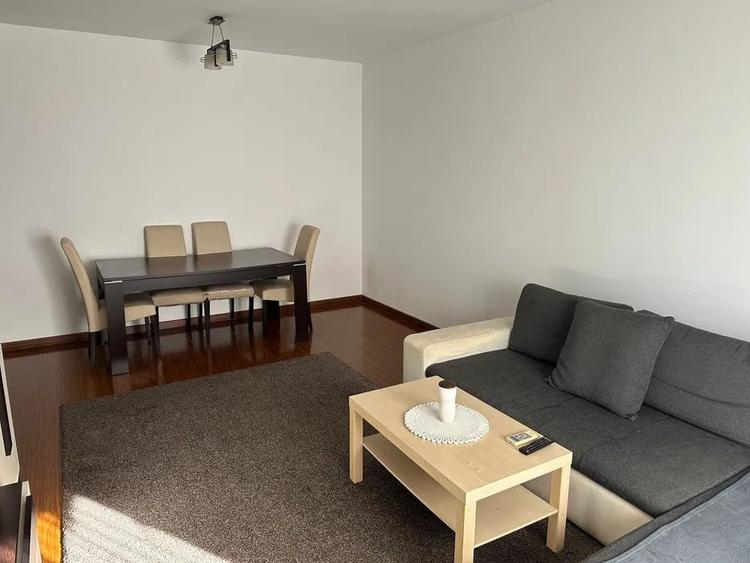Apartament cu 2 camere decomandat, mobilat în Păcii