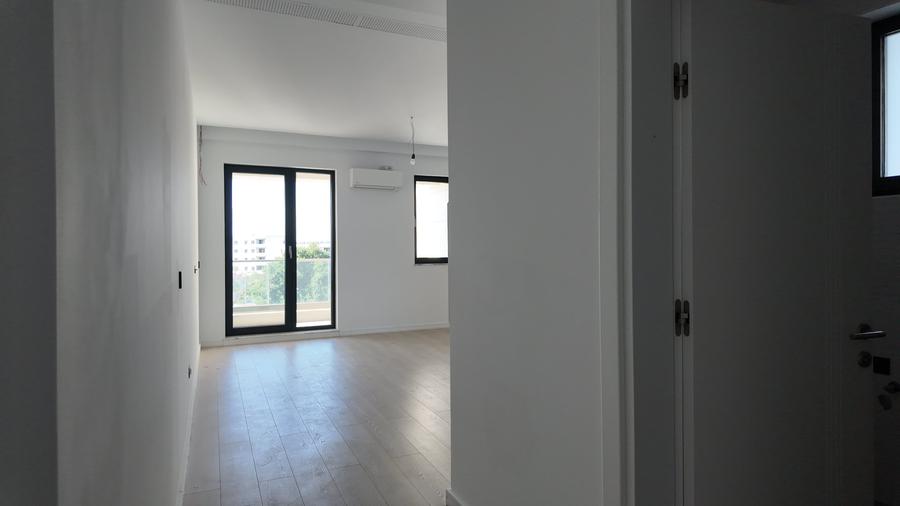 Garsonieră decomandată, mobilată în Faleza Nord