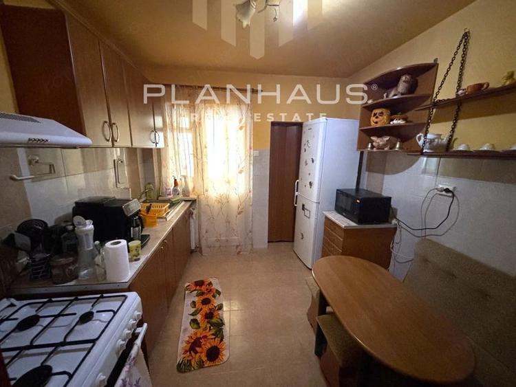 Apartament 4 camere, decomandat - str. Moldovei, zona Maramuresul - 3