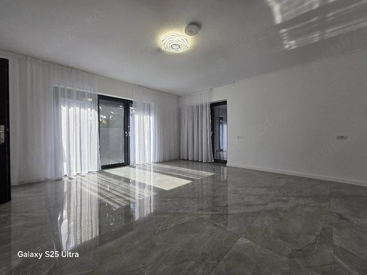 Casă cu Teren 628 Mp în Șagului