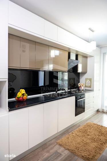 Apartament cu 3 camere, mobilat în Tomis Nord