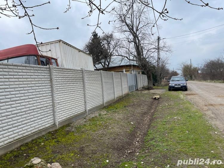 Teren de 1800 mp, în Coșoveni